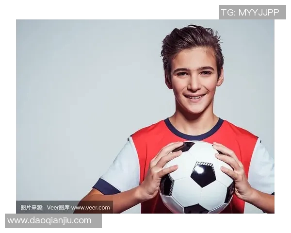 足球明星孩子们的超萌日常瞬间合集让你忍不住微笑